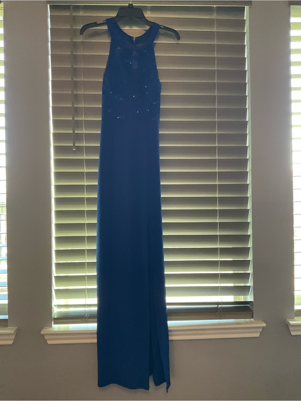 Elegant Navy Blue Halter Evening Dress